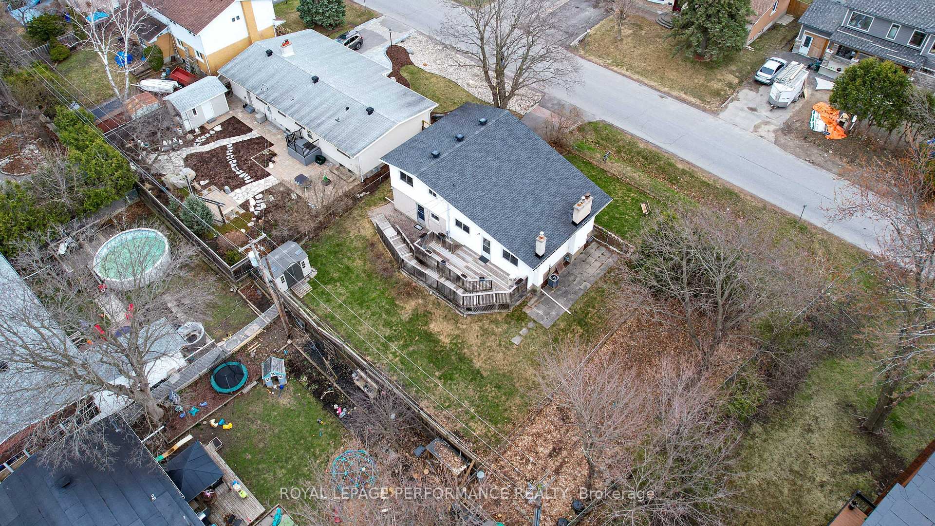 Photo 34 of 121 Starwood Road, Ottawa, Meadowlands/St. Claire Gardens — HOMEH