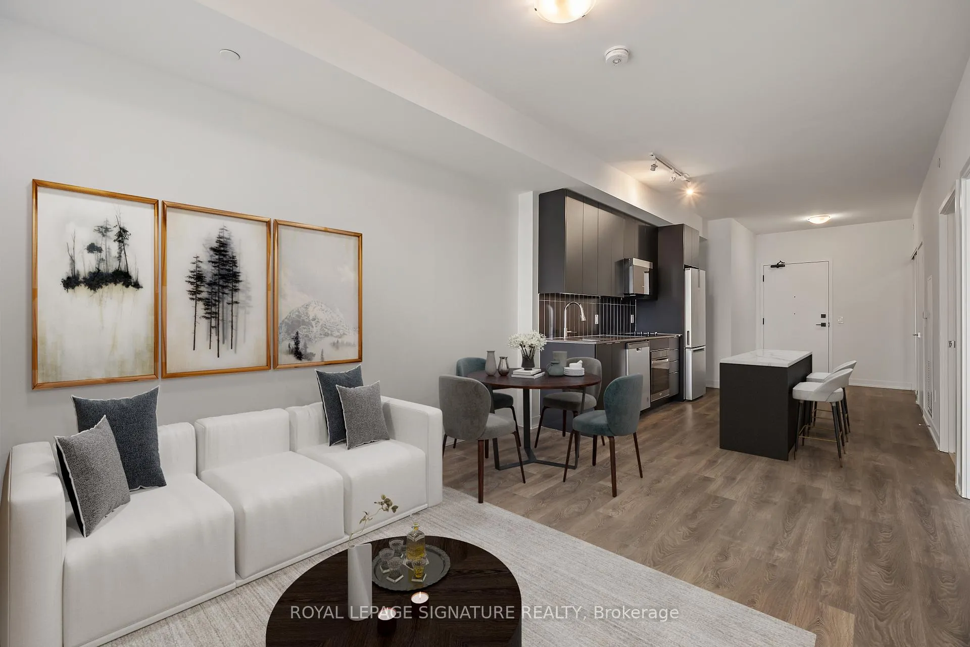 Photo 3 of Unit 625, 498 Caldari Road, Vaughan, Concord — HOMEH