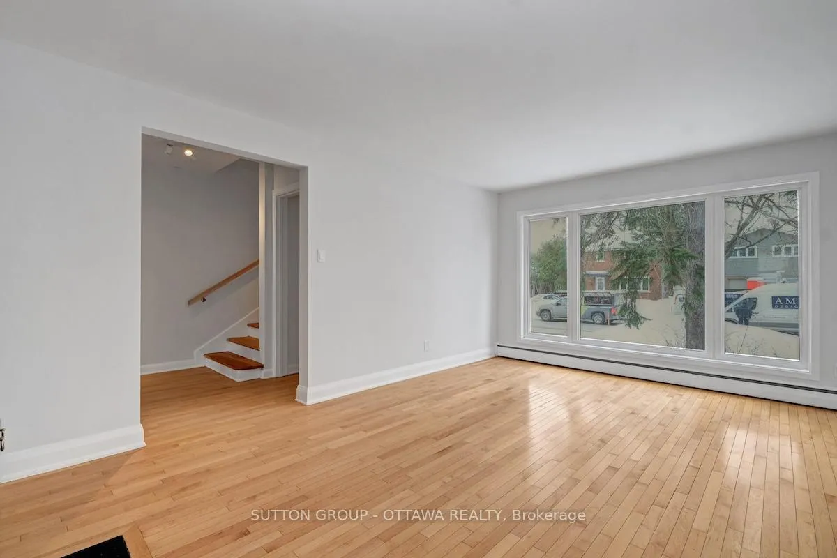 Photo 14 of 517 Braydon Avenue, Ottawa, Riverview Park — HOMEH