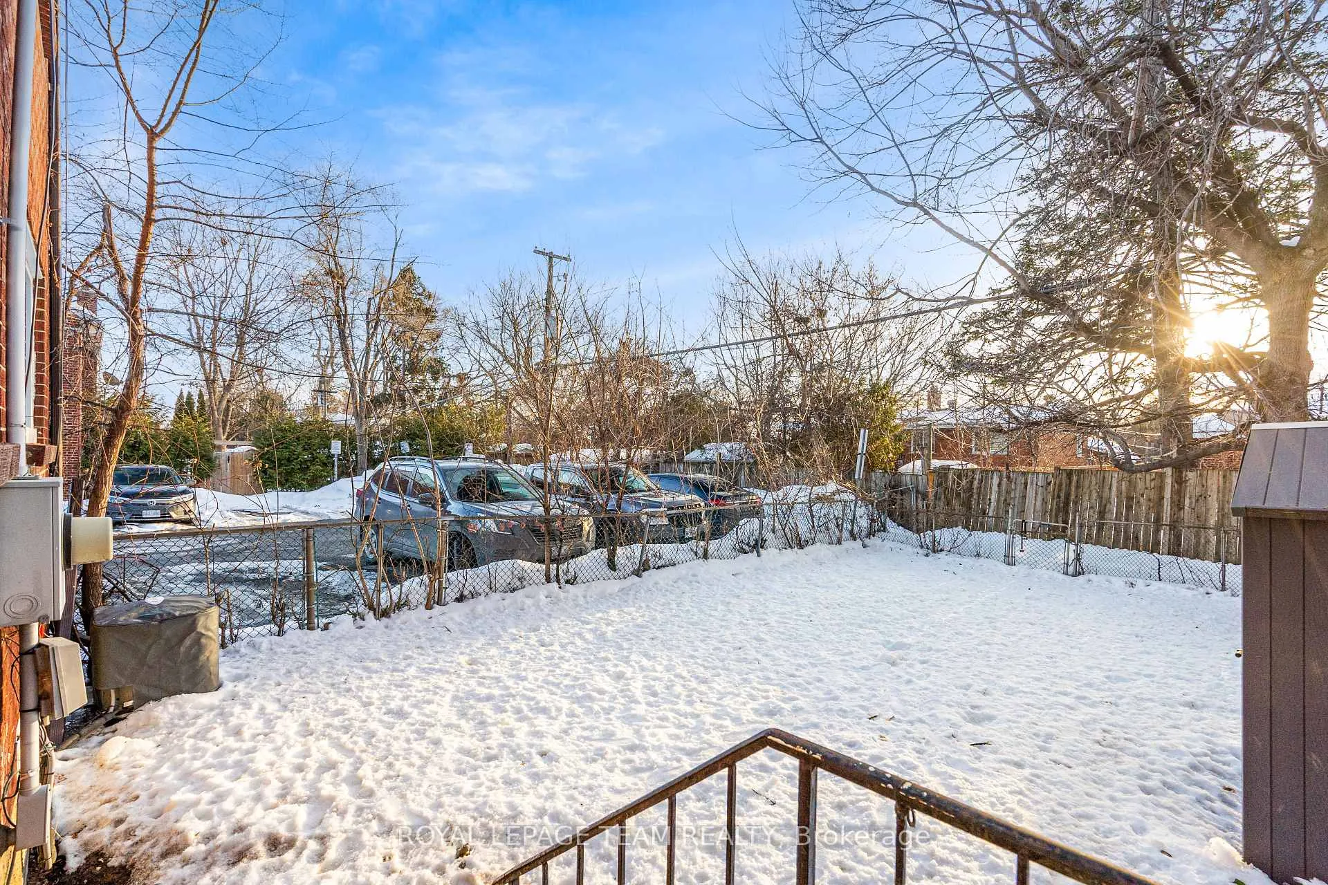 Photo 43 of 852 Borthwick Avenue, Ottawa, Castle Heights/Rideau High — HOMEH