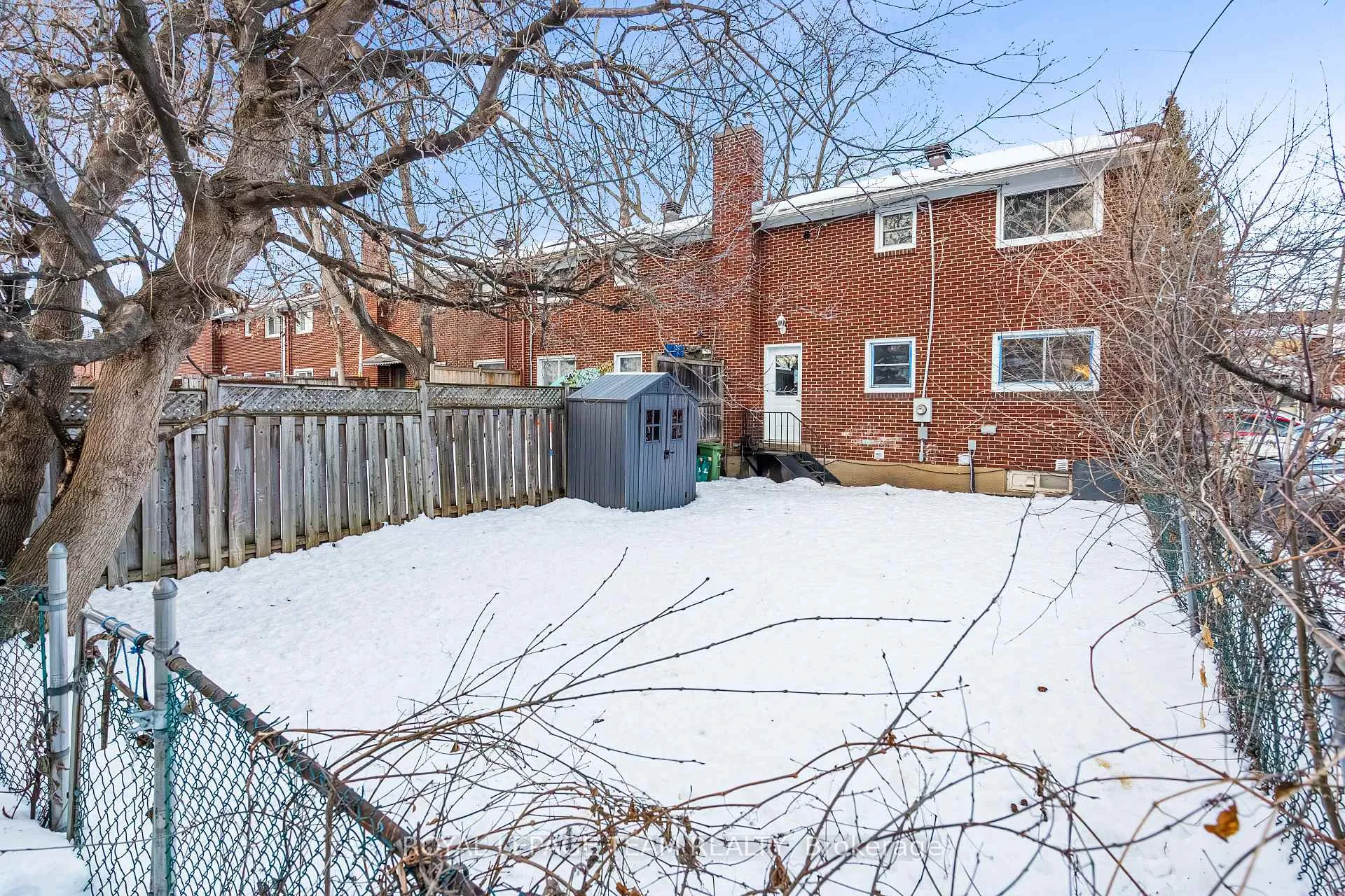 Photo 46 of 852 Borthwick Avenue, Ottawa, Castle Heights/Rideau High — HOMEH