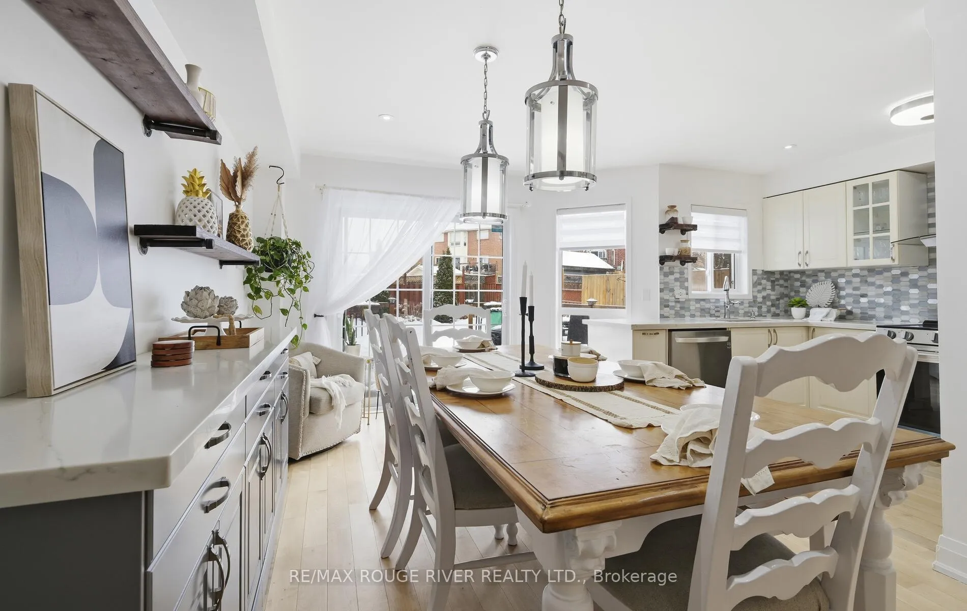 Photo 12 of 7 Hemans Court, Ajax, Central West — HOMEH