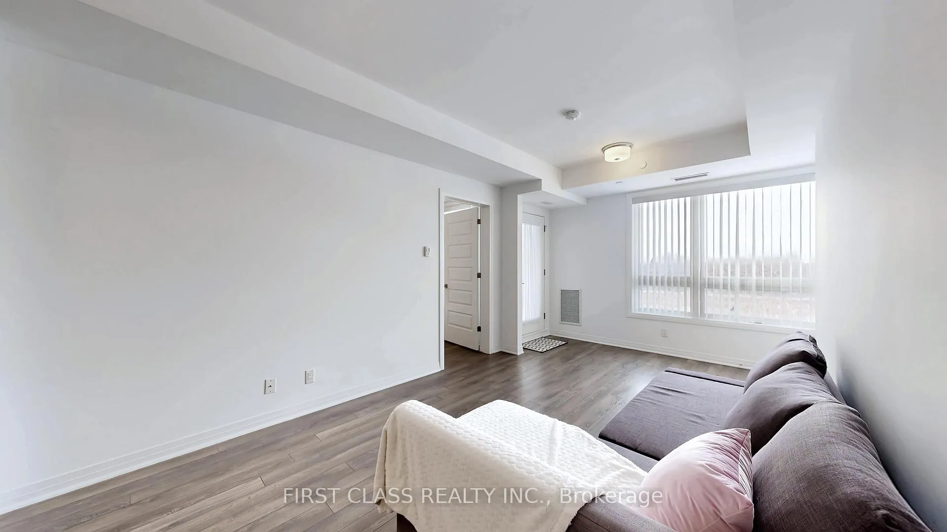 Photo 7 of Unit 409, 58 Adam Sellers Street, Markham, Cornell — HOMEH
