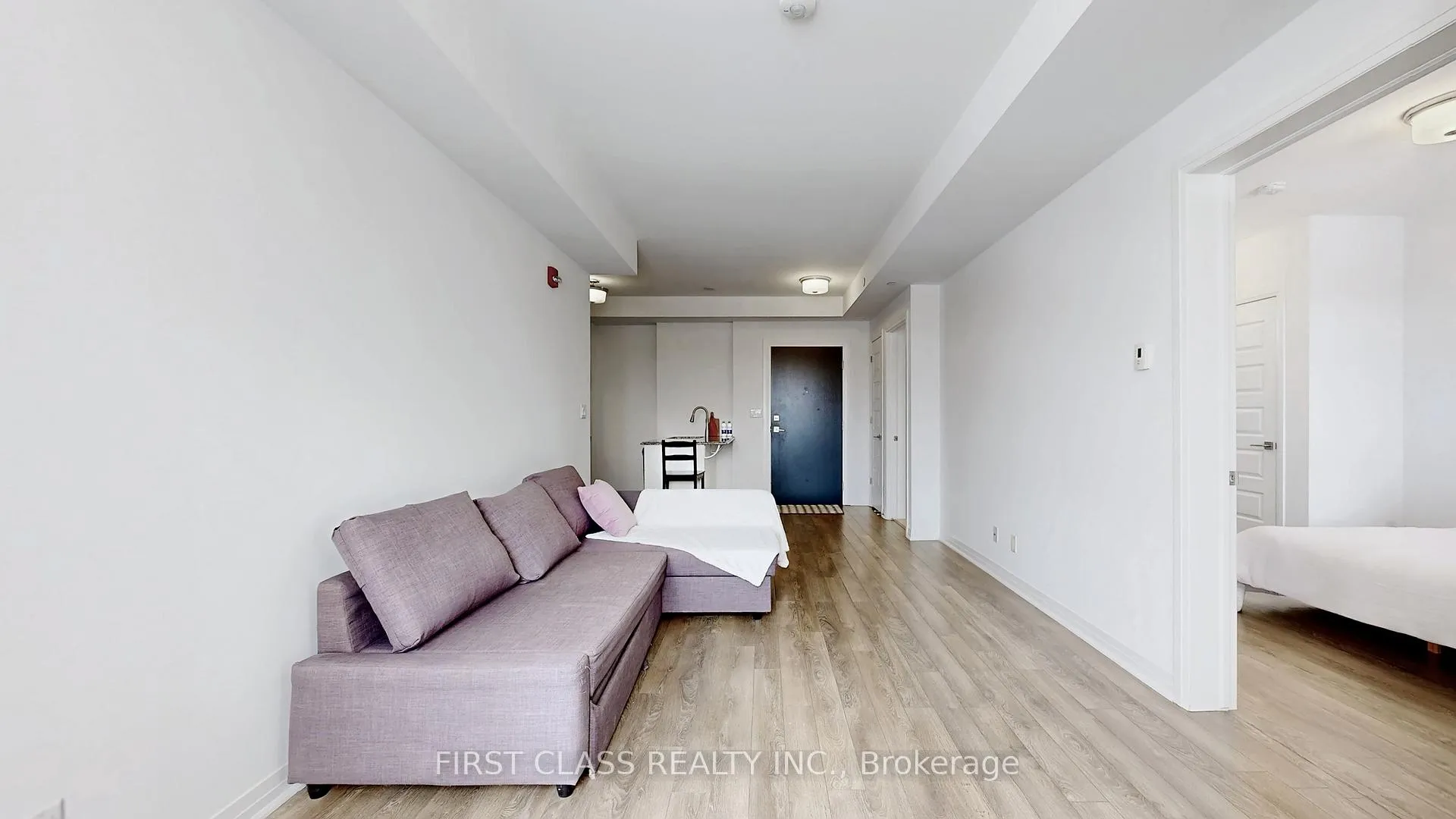 Photo 10 of Unit 409, 58 Adam Sellers Street, Markham, Cornell — HOMEH
