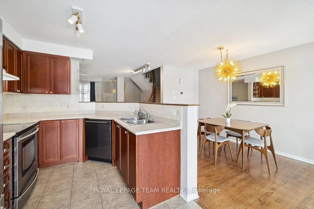 Photo 9 of 1493 Demeter Street, Ottawa, Fallingbrook/Gardenway South — HOMEH