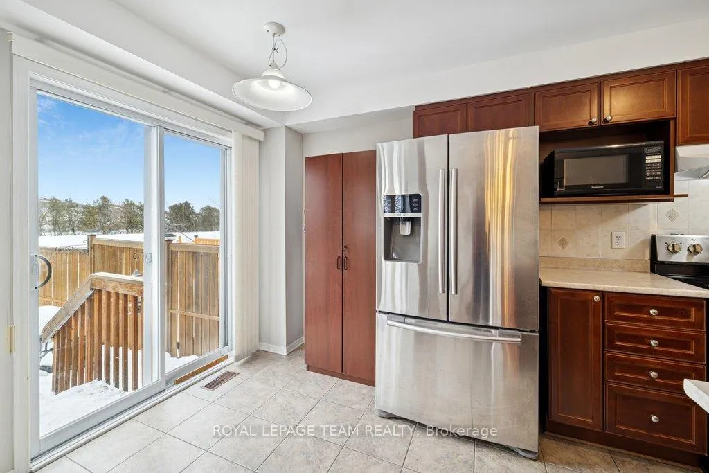 Photo 12 of 1493 Demeter Street, Ottawa, Fallingbrook/Gardenway South — HOMEH