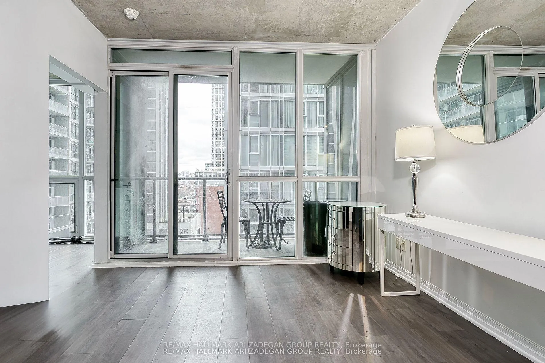 Photo 1 of Unit 1701, 88 Blue Jays Way, Toronto, Waterfront Communities — HOMEH