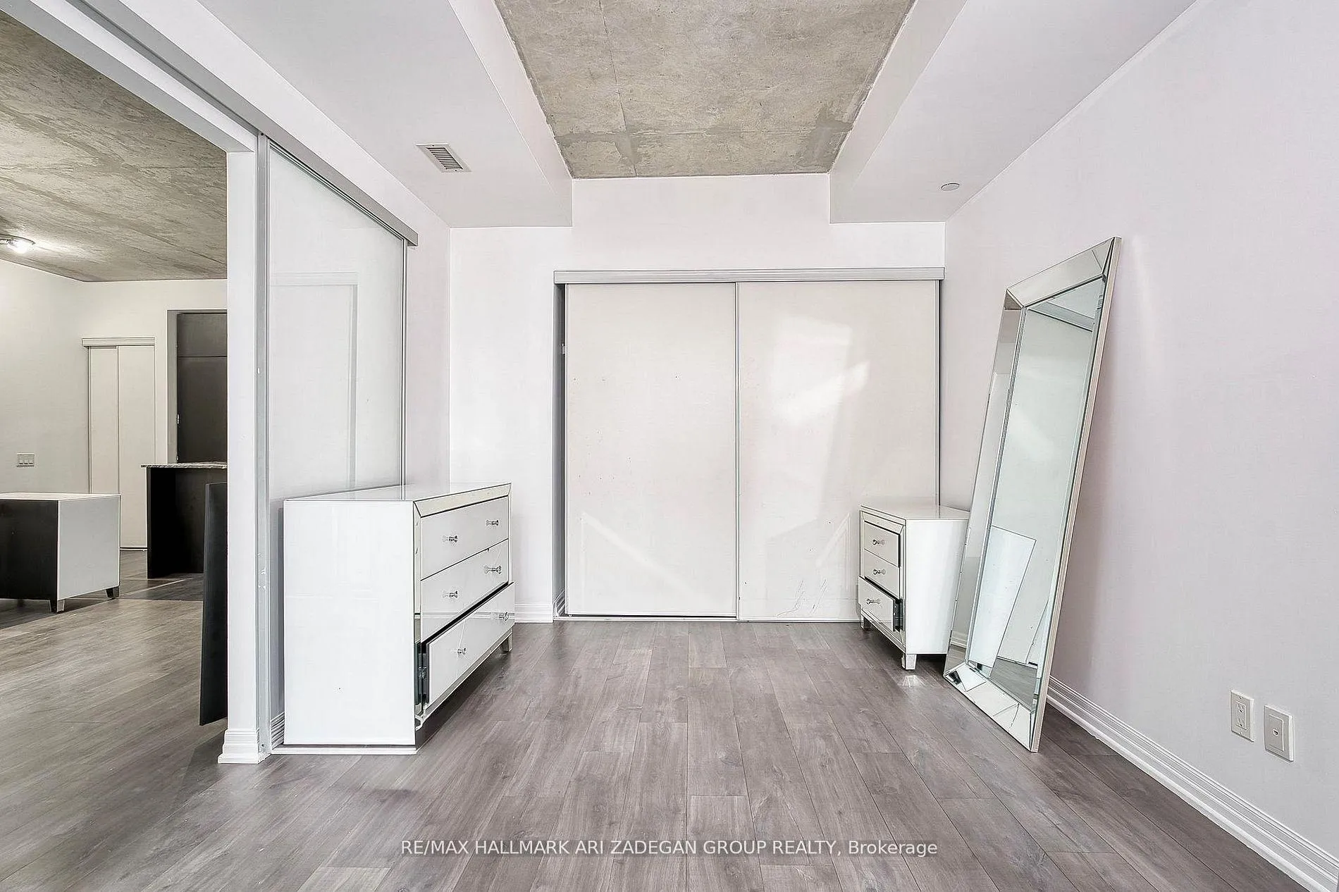 Photo 14 of Unit 1701, 88 Blue Jays Way, Toronto, Waterfront Communities — HOMEH