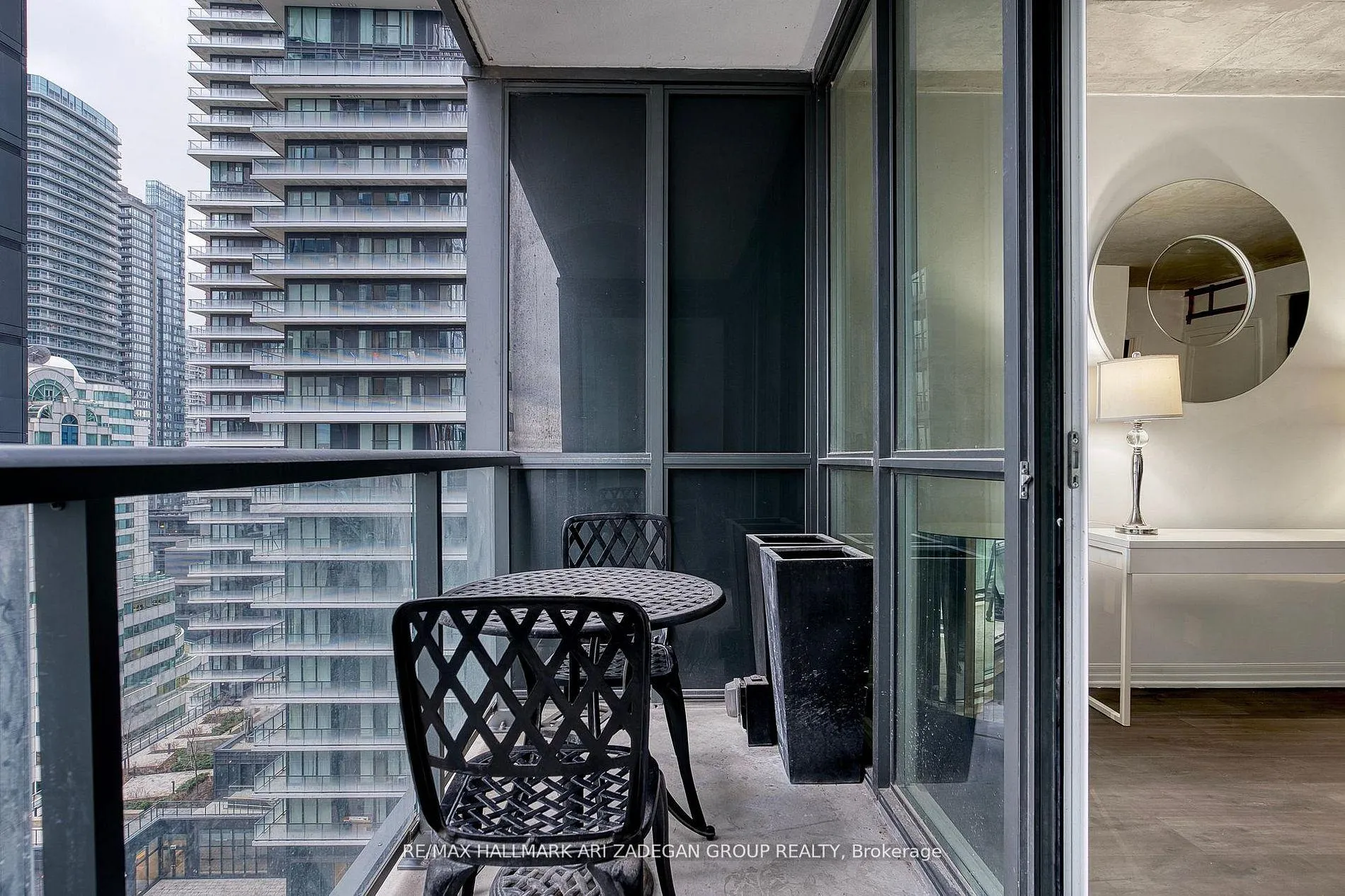 Photo 19 of Unit 1701, 88 Blue Jays Way, Toronto, Waterfront Communities — HOMEH