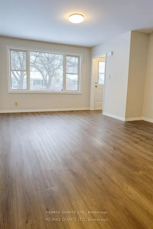 Photo 5 of 25 Union Street, Belleville, Belleville Ward — HOMEH