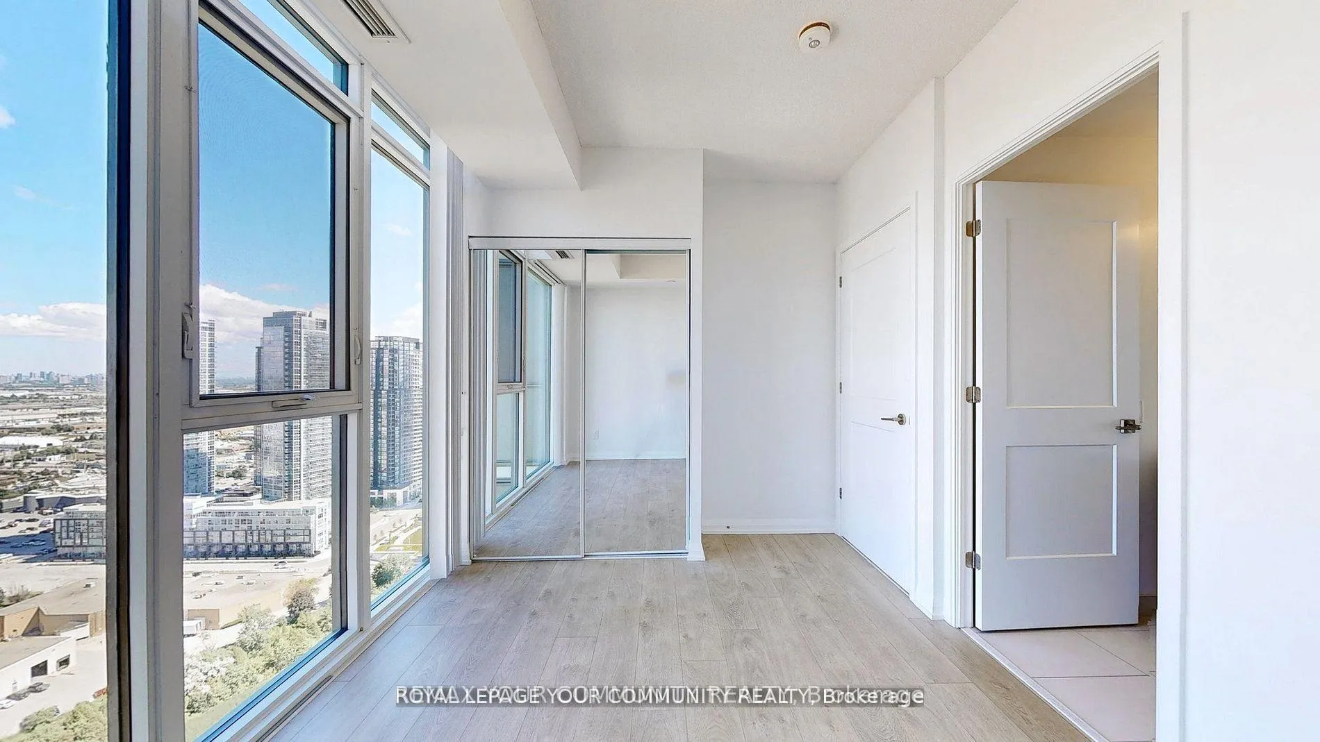 Photo 21 of Unit 3204, 7895 Jane Street, Vaughan, Concord — HOMEH