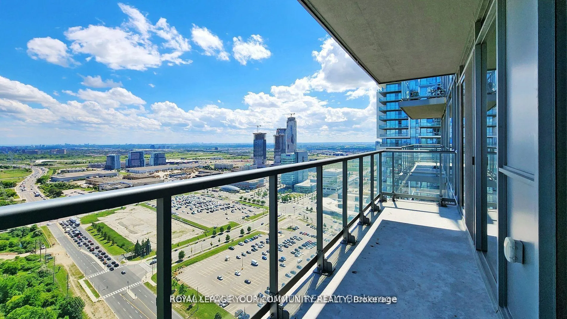 Photo 36 of Unit 3204, 7895 Jane Street, Vaughan, Concord — HOMEH