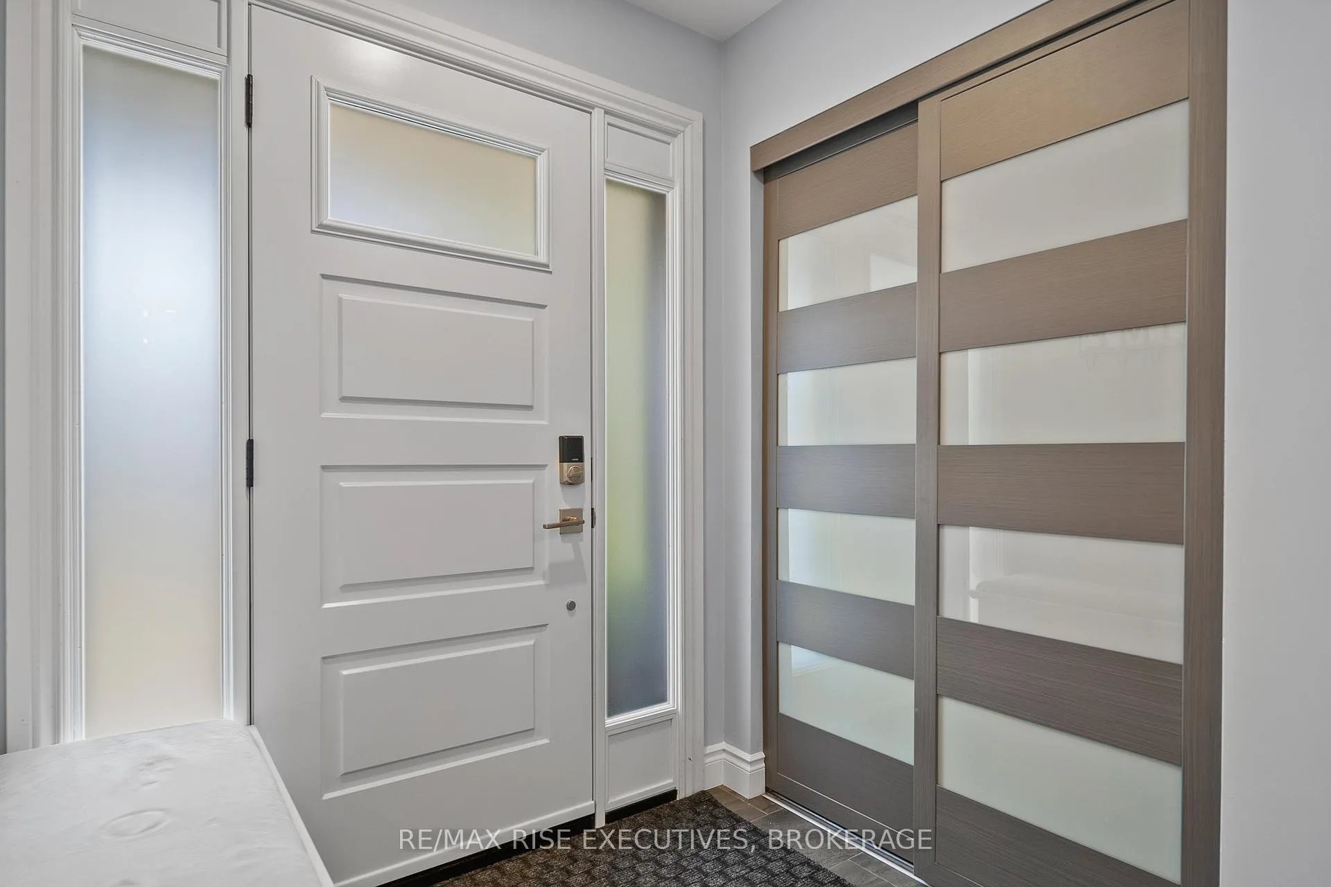 Photo 4 of 693 Laidlaw Crescent, Kingston, South of Taylor-Kidd Blvd — HOMEH