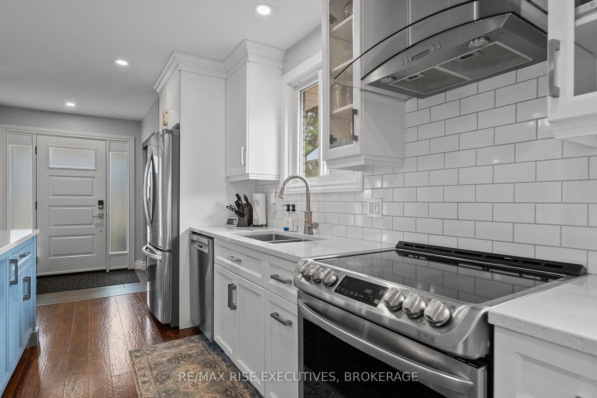 Photo 8 of 693 Laidlaw Crescent, Kingston, South of Taylor-Kidd Blvd — HOMEH