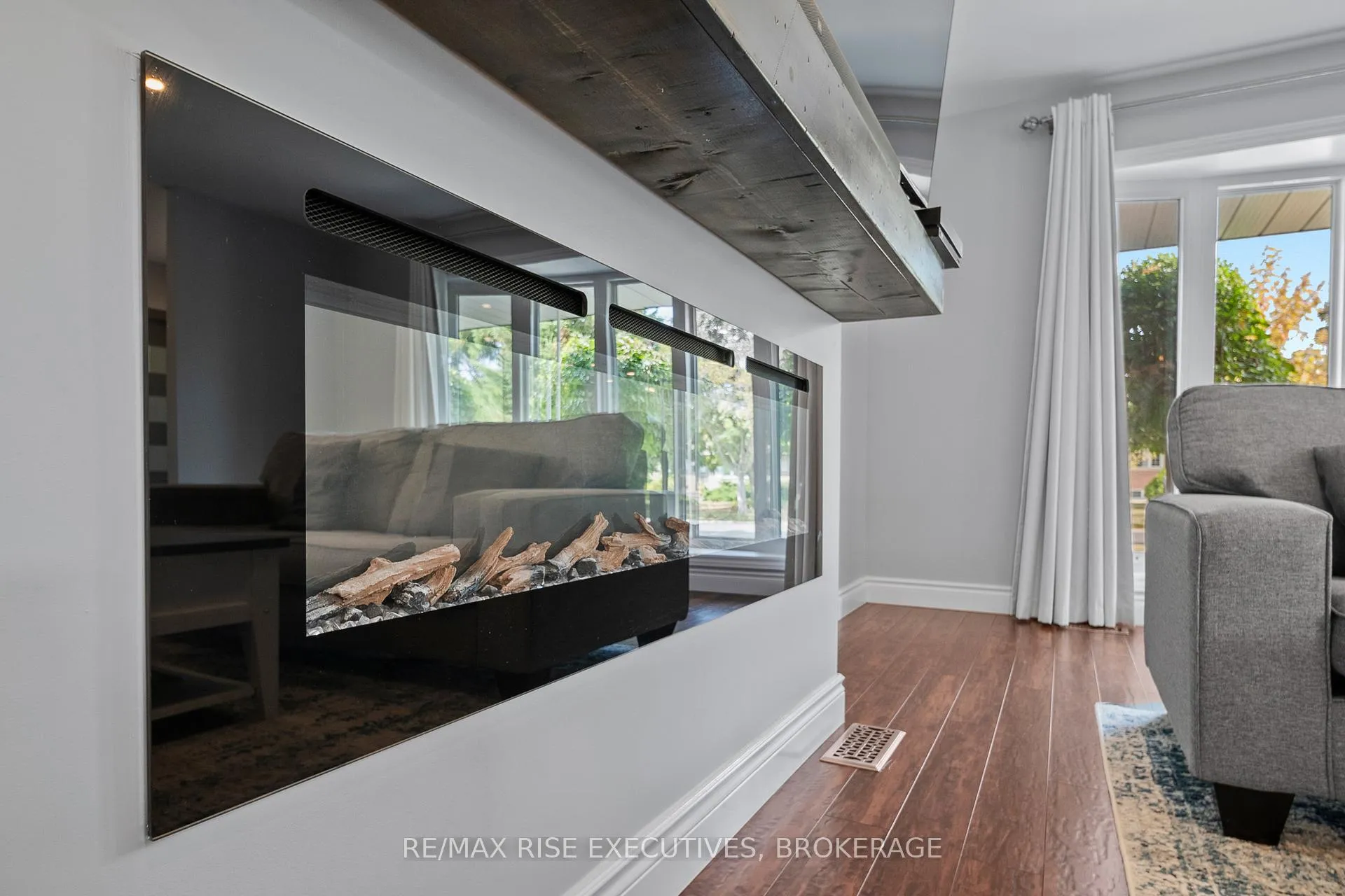 Photo 14 of 693 Laidlaw Crescent, Kingston, South of Taylor-Kidd Blvd — HOMEH