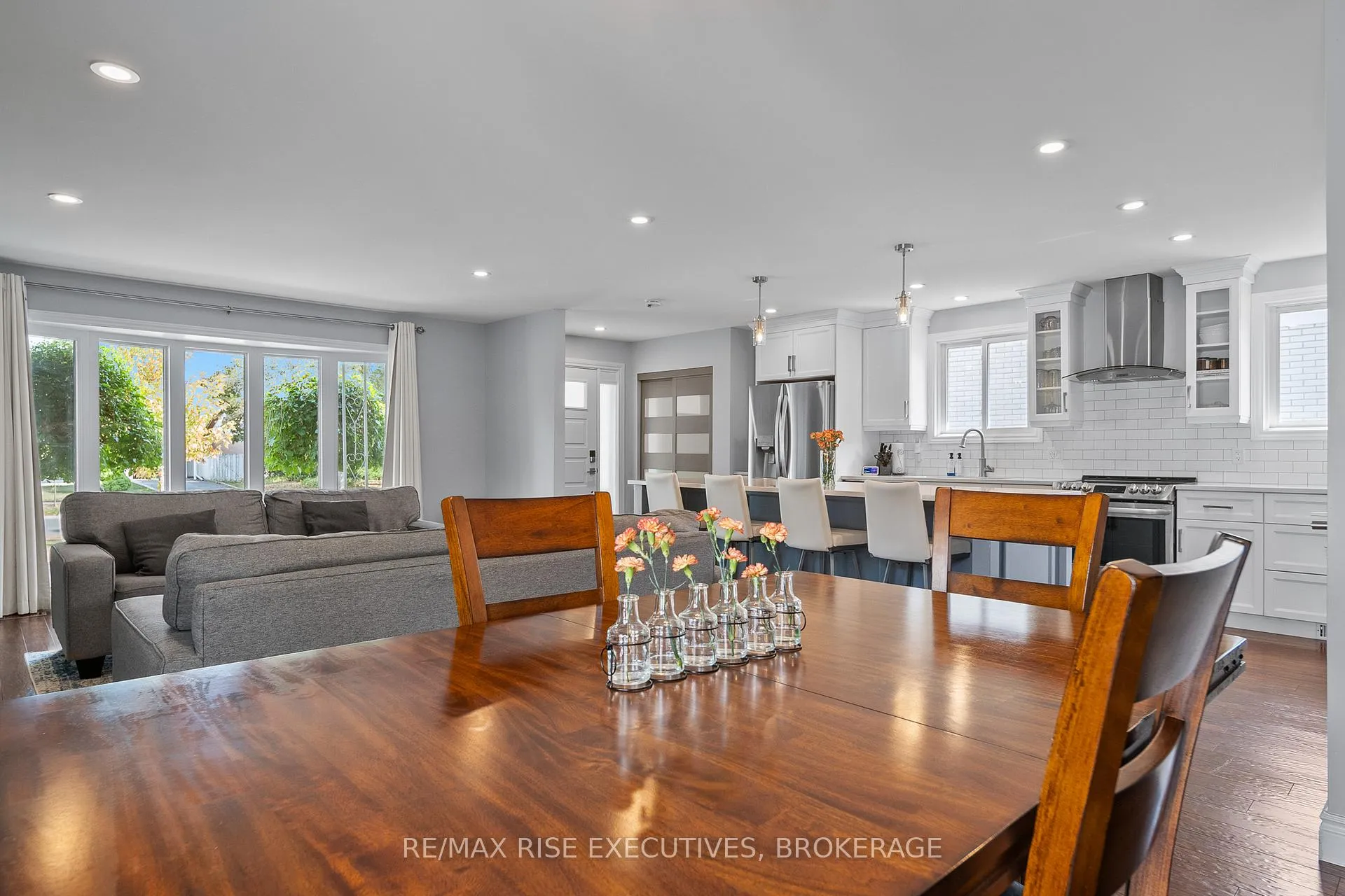 Photo 16 of 693 Laidlaw Crescent, Kingston, South of Taylor-Kidd Blvd — HOMEH