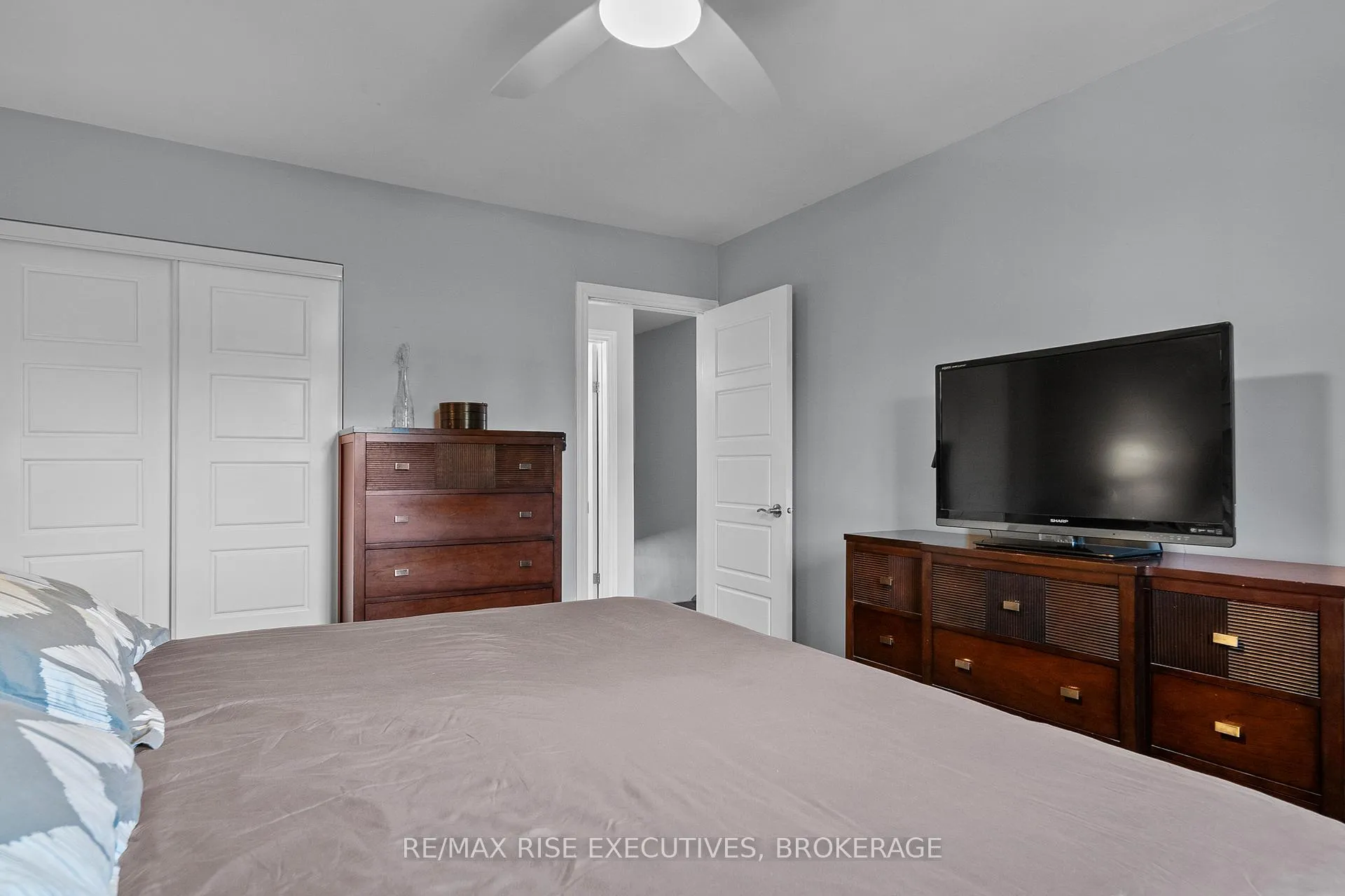 Photo 18 of 693 Laidlaw Crescent, Kingston, South of Taylor-Kidd Blvd — HOMEH