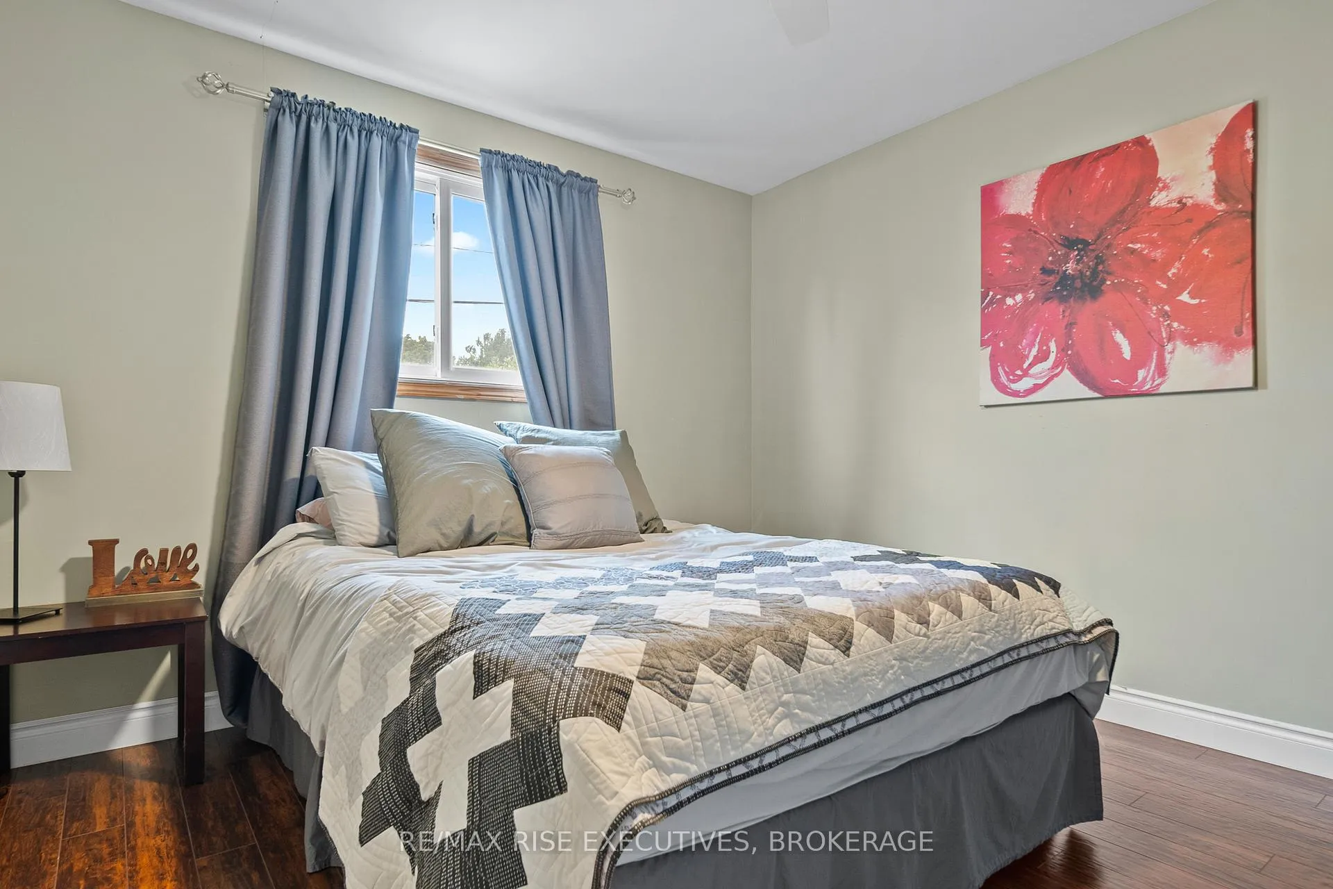 Photo 30 of 693 Laidlaw Crescent, Kingston, South of Taylor-Kidd Blvd — HOMEH