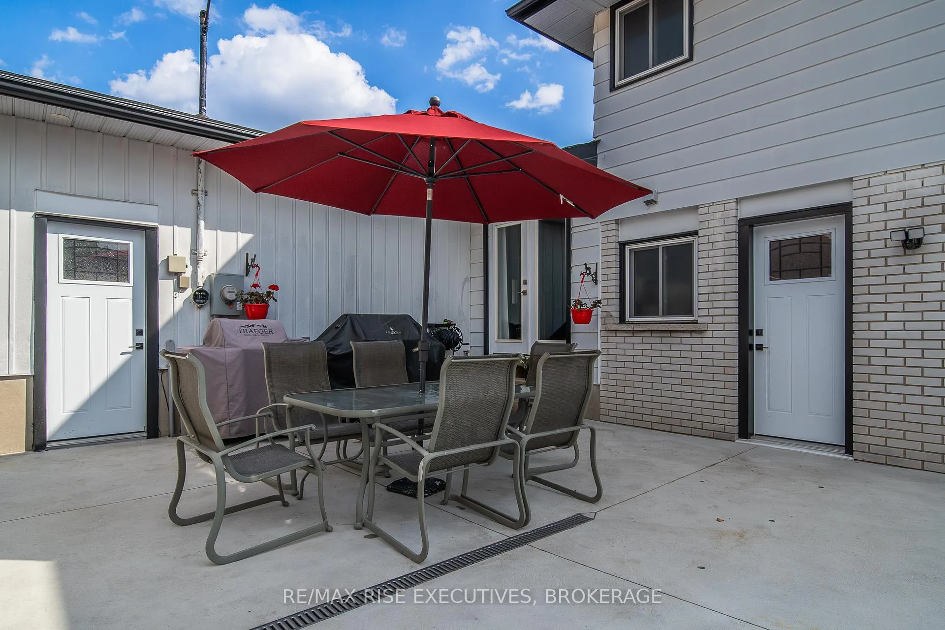 Photo 39 of 693 Laidlaw Crescent, Kingston, South of Taylor-Kidd Blvd — HOMEH