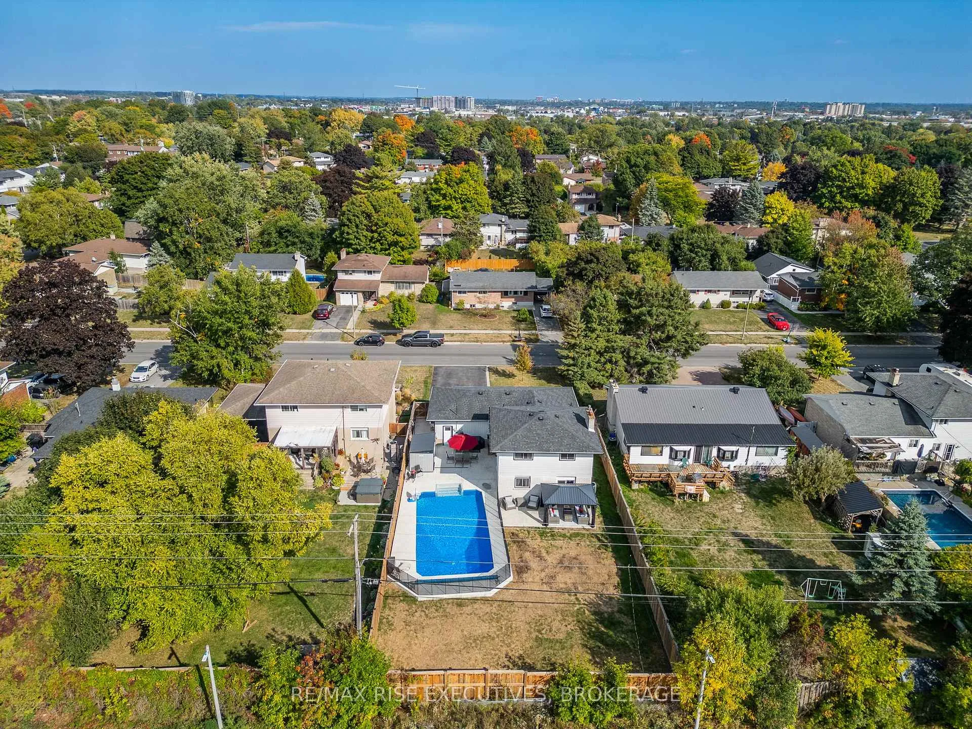 Photo 46 of 693 Laidlaw Crescent, Kingston, South of Taylor-Kidd Blvd — HOMEH