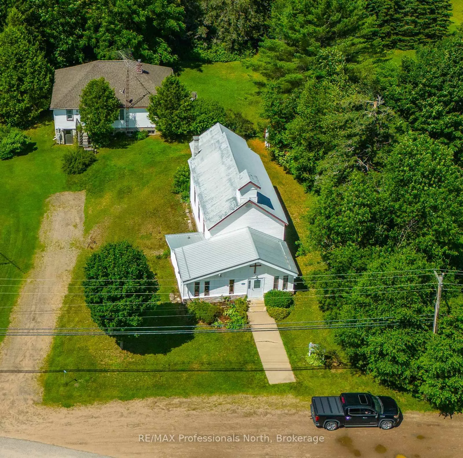 Photo of 2319 Loop Road