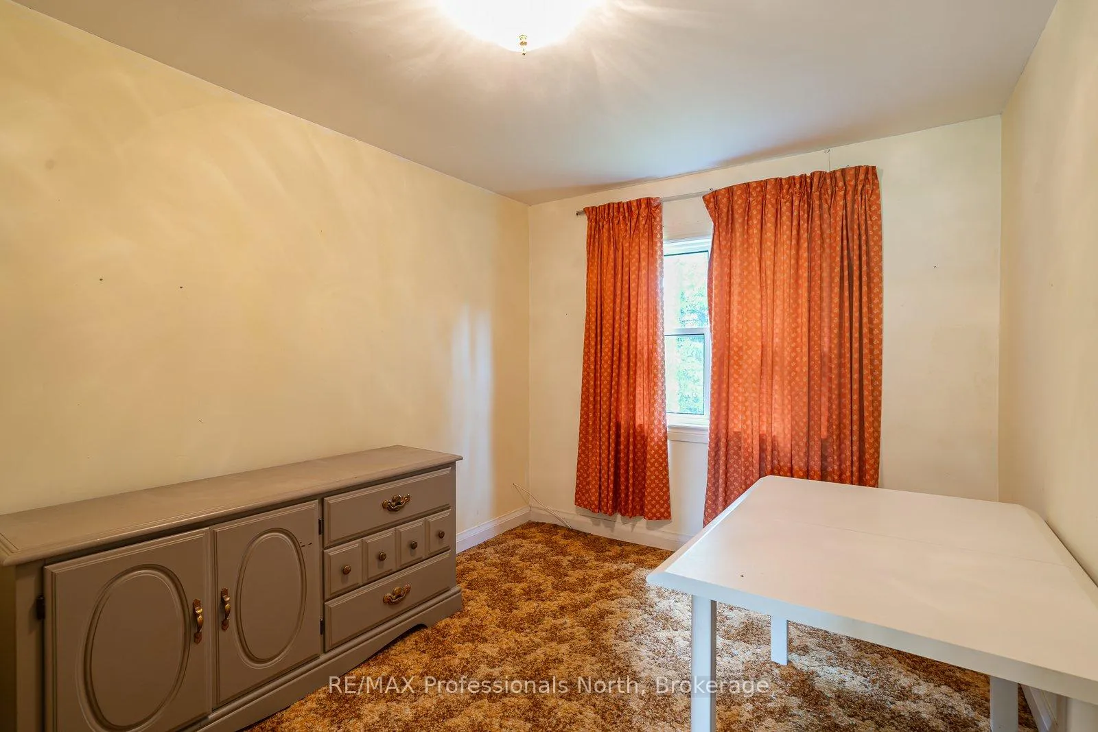 Photo 13 of 2319 Loop Road, Highlands East, Cardiff Ward — HOMEH