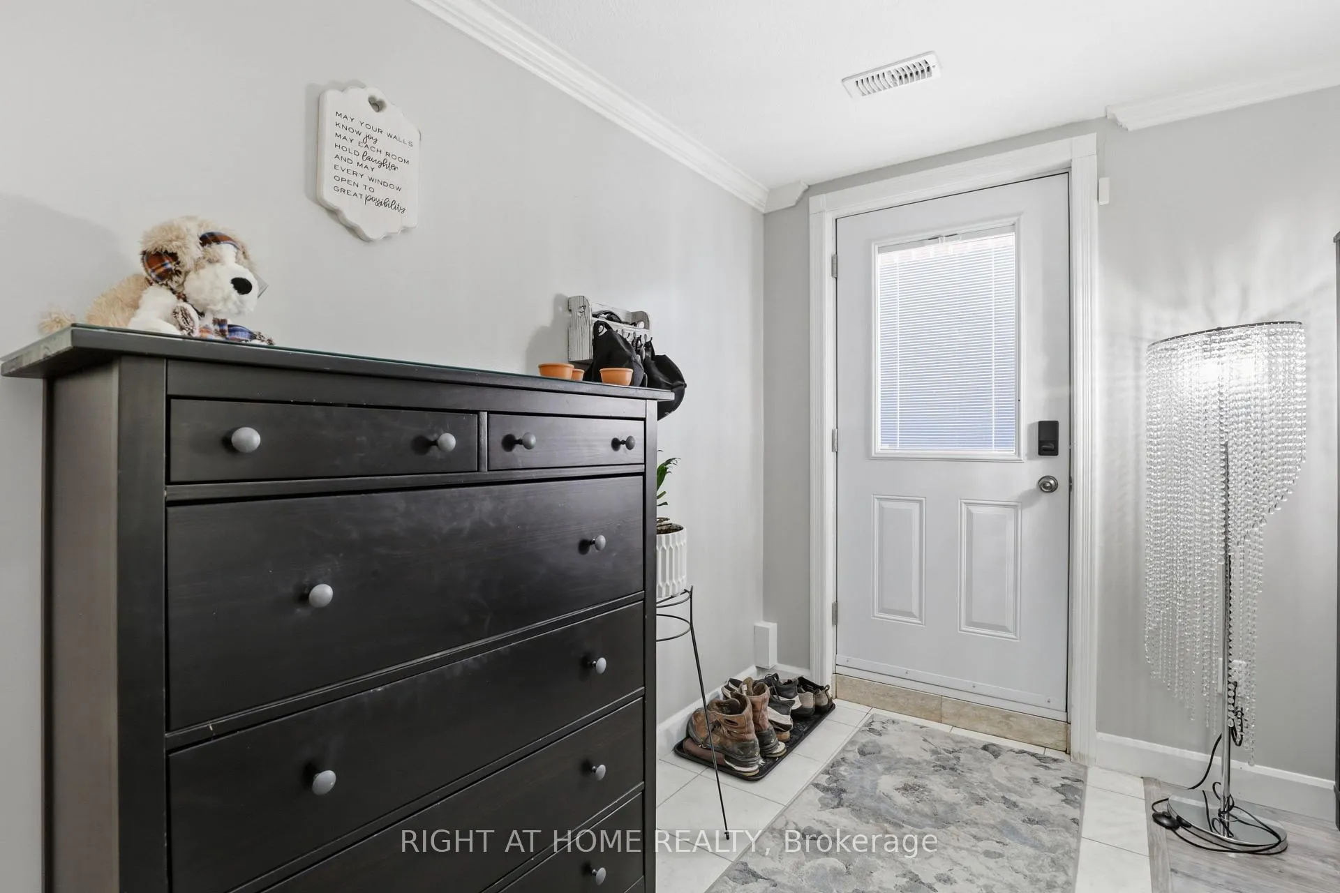 Photo 10 of 29 Chipman Avenue, Hamilton, Jerome — HOMEH