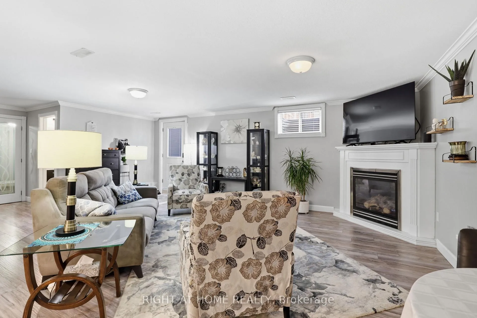 Photo 12 of 29 Chipman Avenue, Hamilton, Jerome — HOMEH