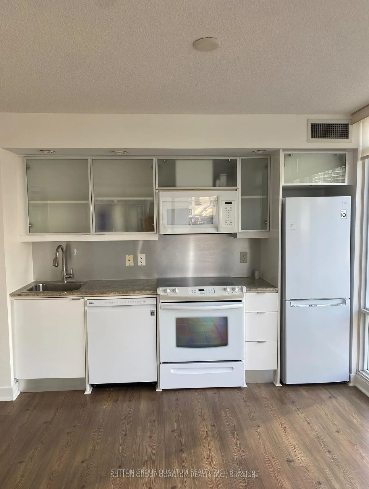 Photo 17 of Unit 502, 25 Telegram Mews, Toronto, Waterfront Communities — HOMEH