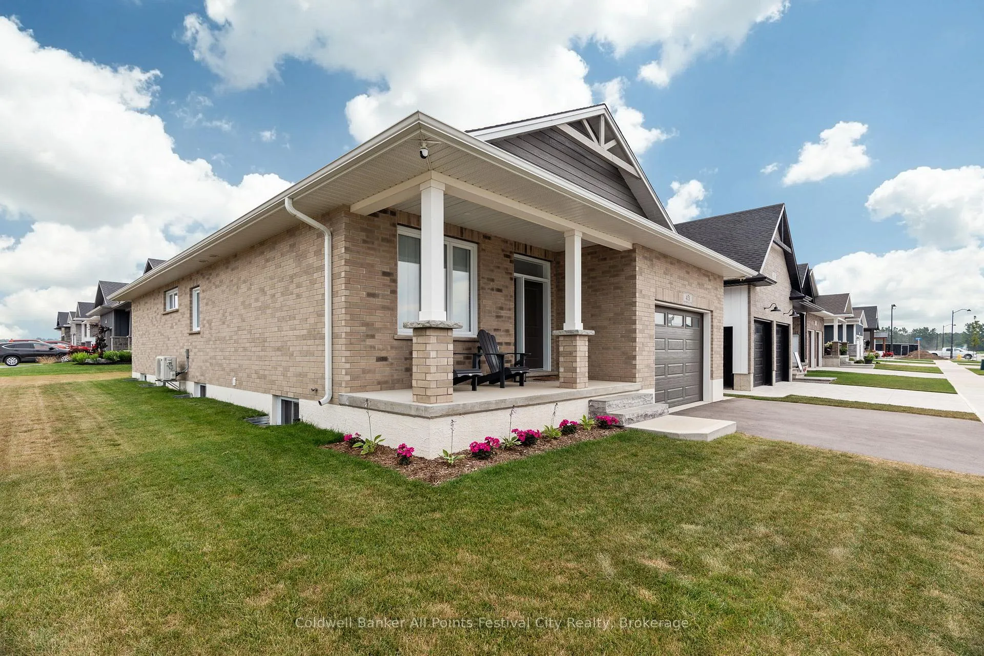 Photo 4 of 451 Woodridge Drive, Goderich, Goderich (Town) — HOMEH