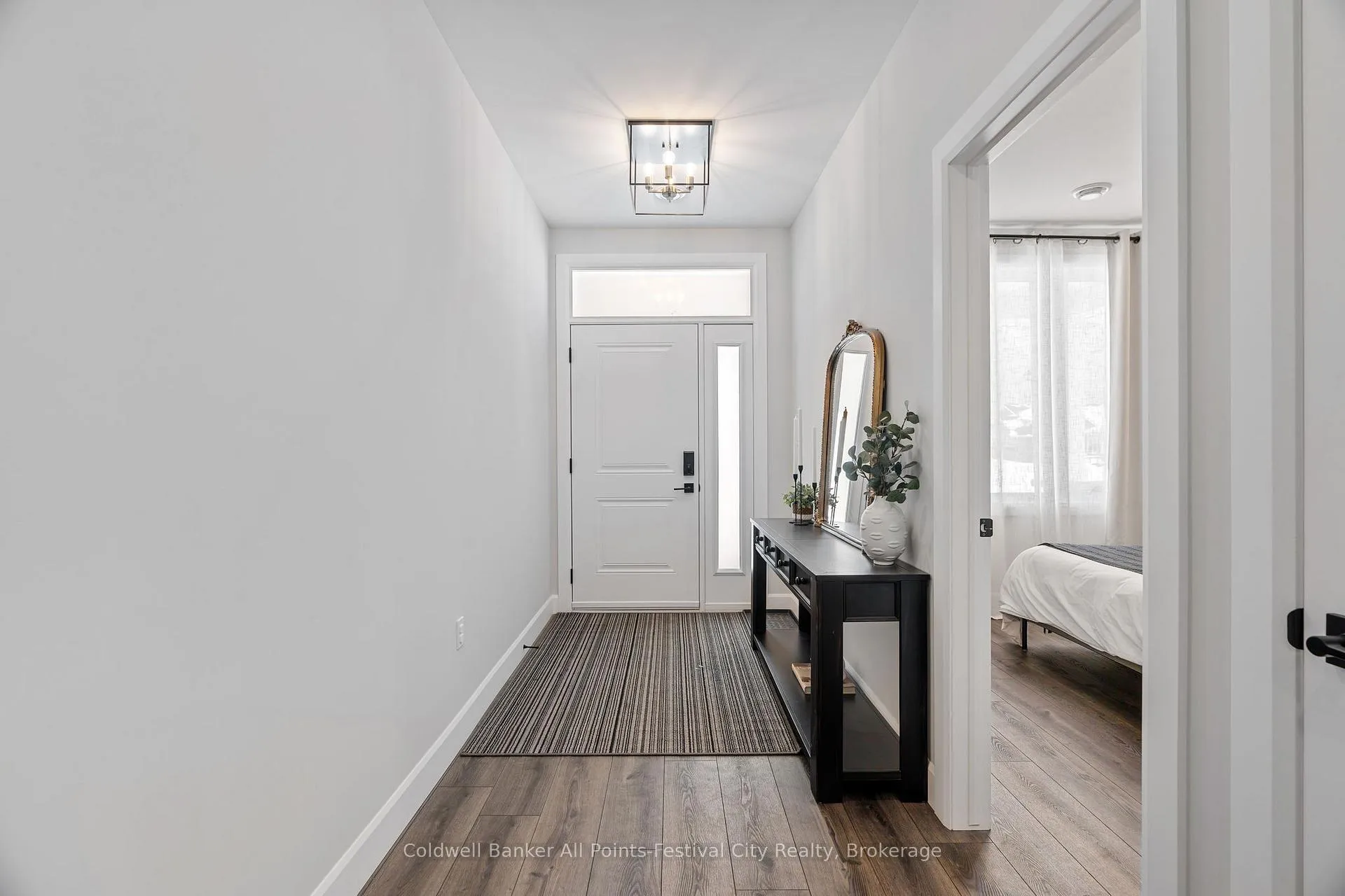 Photo 8 of 451 Woodridge Drive, Goderich, Goderich (Town) — HOMEH
