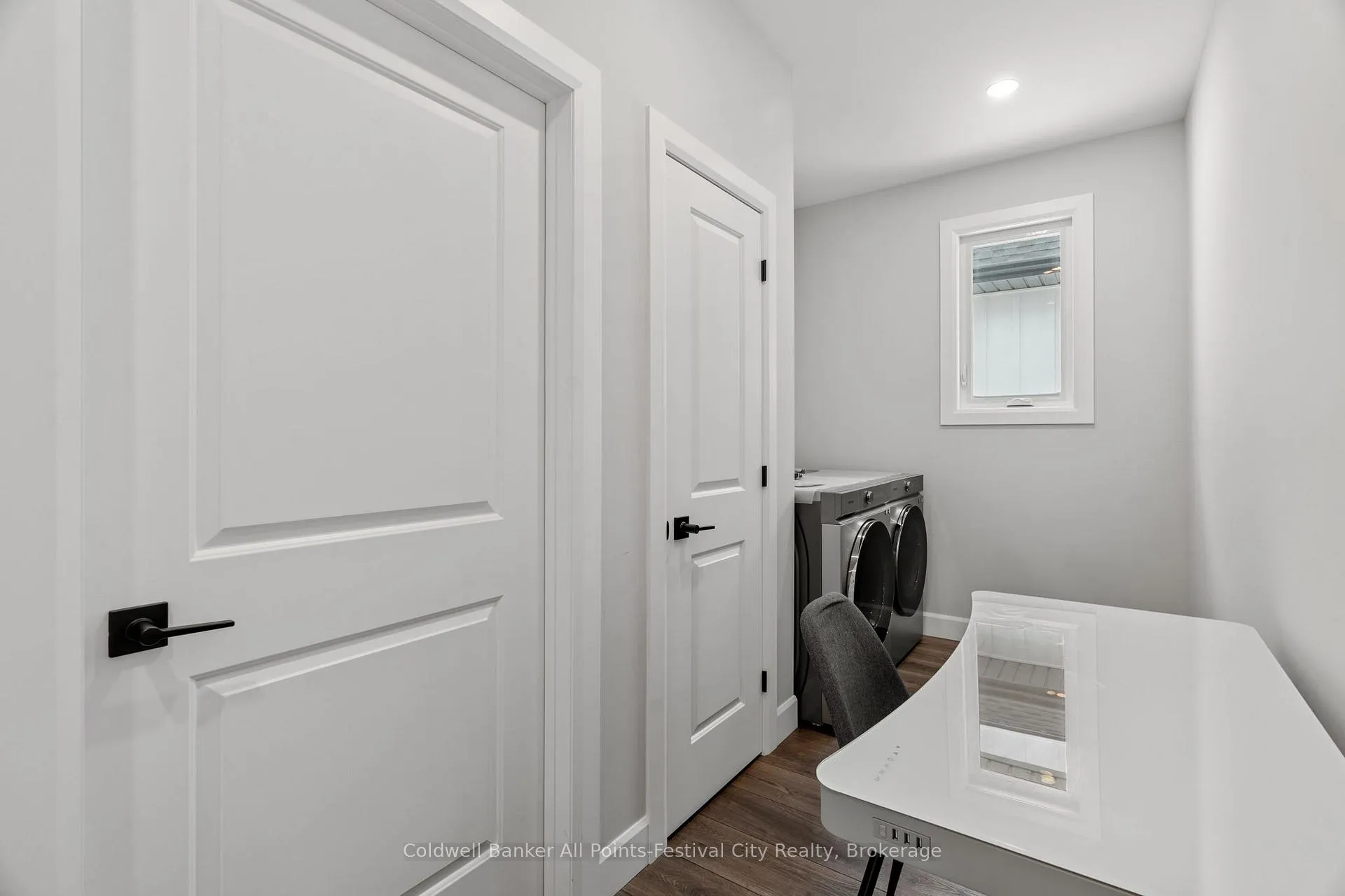 Photo 29 of 451 Woodridge Drive, Goderich, Goderich (Town) — HOMEH