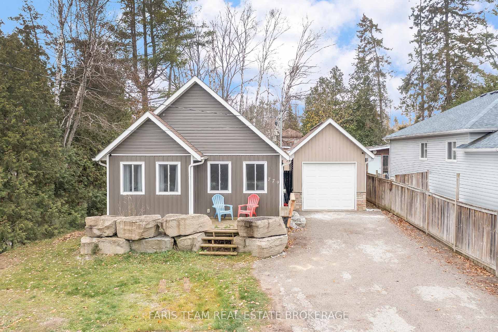Photo 2 of 779 9th Line, Innisfil, Alcona — HOMEH