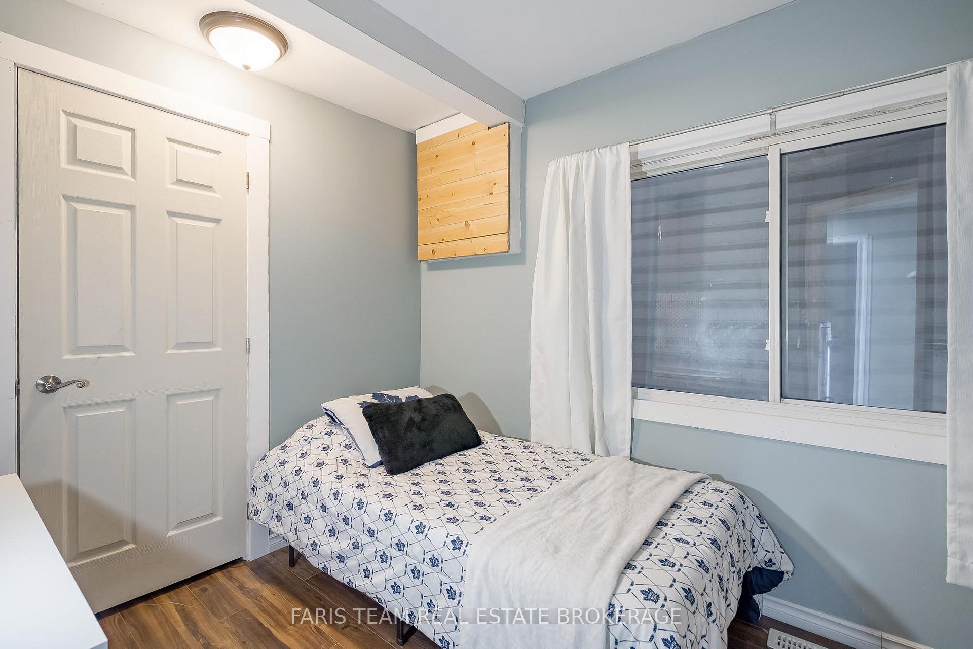 Photo 21 of 779 9th Line, Innisfil, Alcona — HOMEH