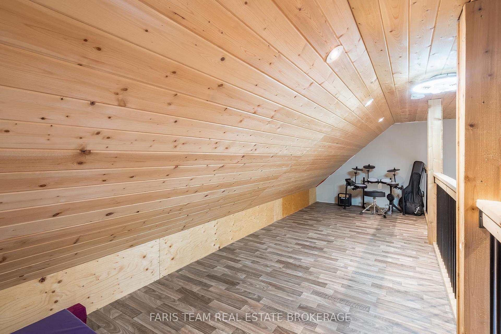 Photo 28 of 779 9th Line, Innisfil, Alcona — HOMEH
