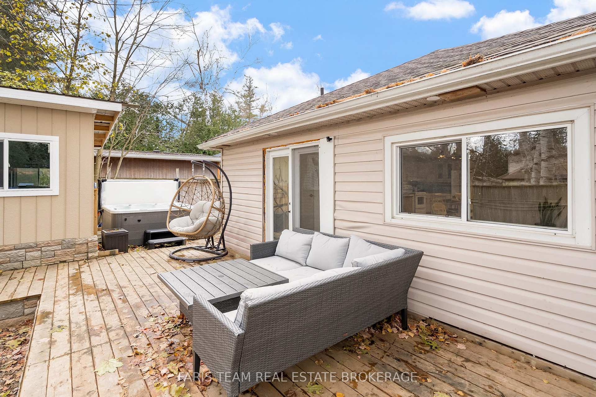 Photo 37 of 779 9th Line, Innisfil, Alcona — HOMEH