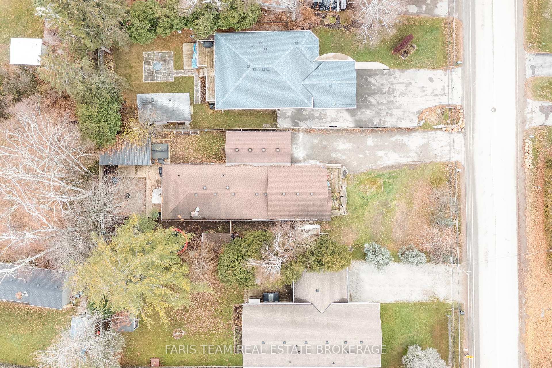 Photo 43 of 779 9th Line, Innisfil, Alcona — HOMEH