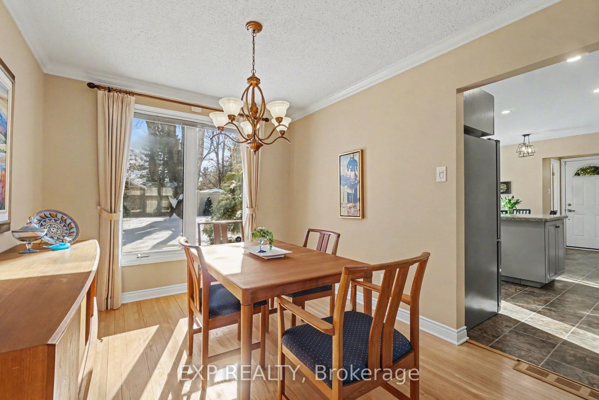 Photo 14 of 24 Woodburn Drive, Ottawa, Blackburn Hamlet — HOMEH