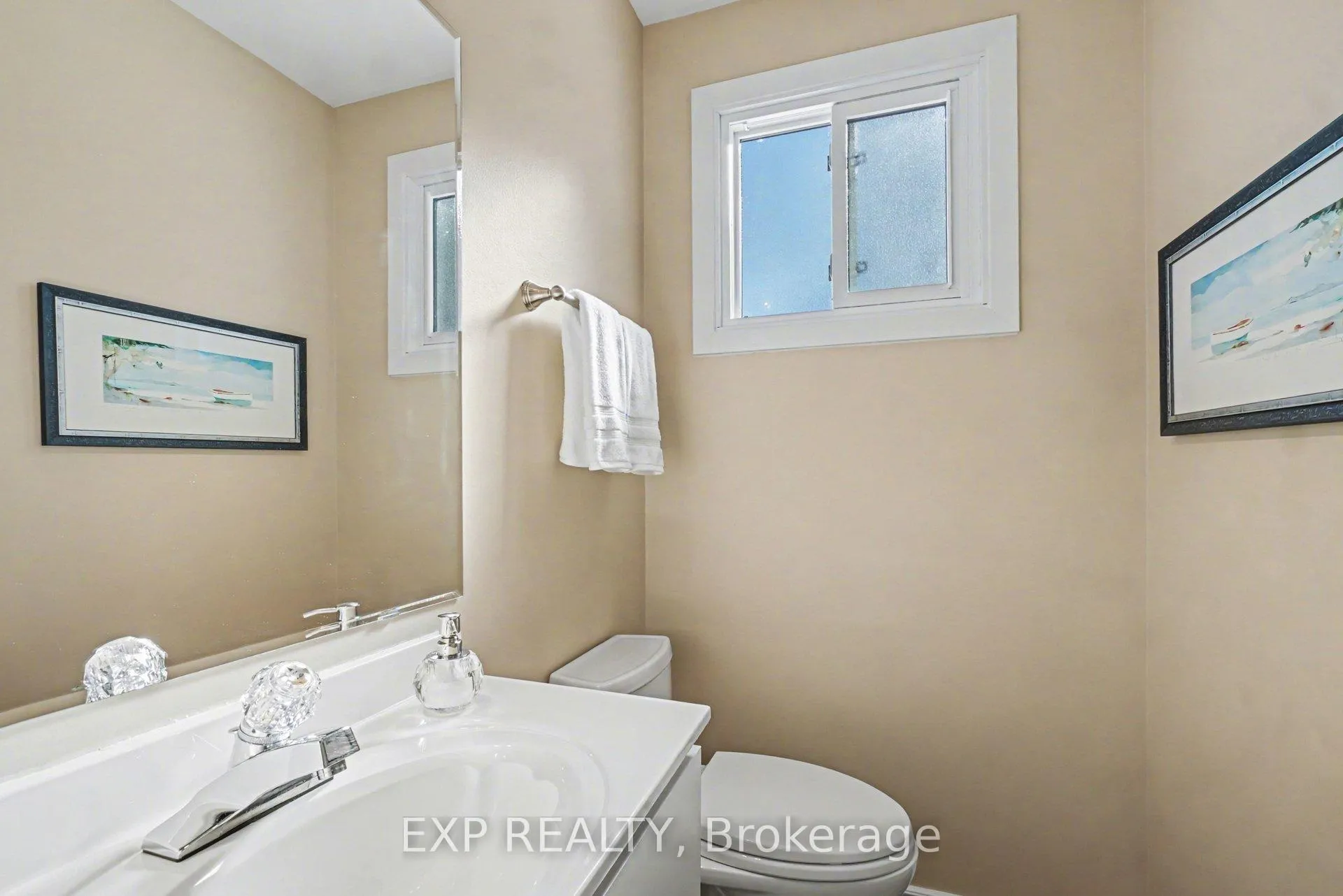 Photo 15 of 24 Woodburn Drive, Ottawa, Blackburn Hamlet — HOMEH
