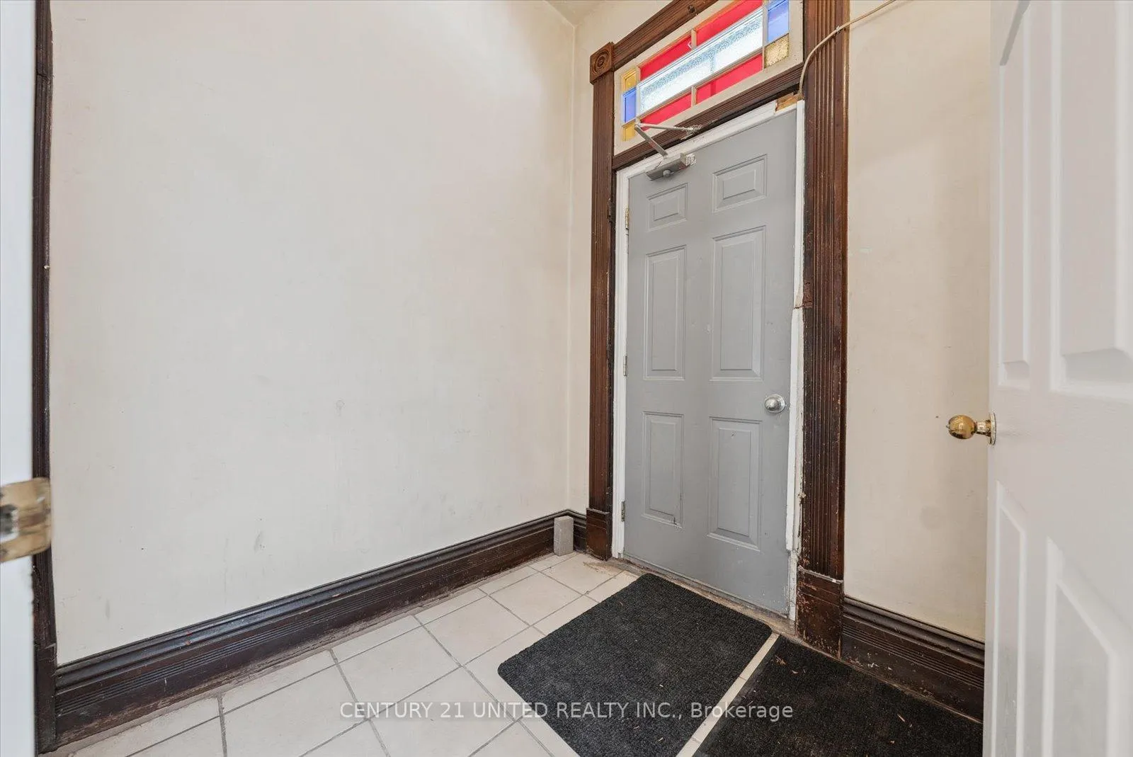 Photo 6 of 187 Stewart Street, Peterborough, Town Ward 3 — HOMEH