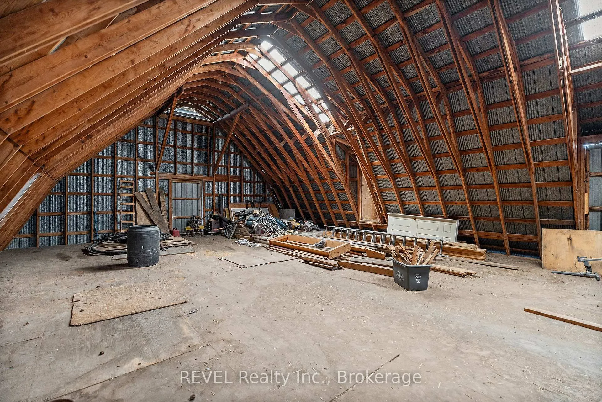 Photo 34 of 11618 Burnaby Road, Wainfleet, Lakeshore — HOMEH