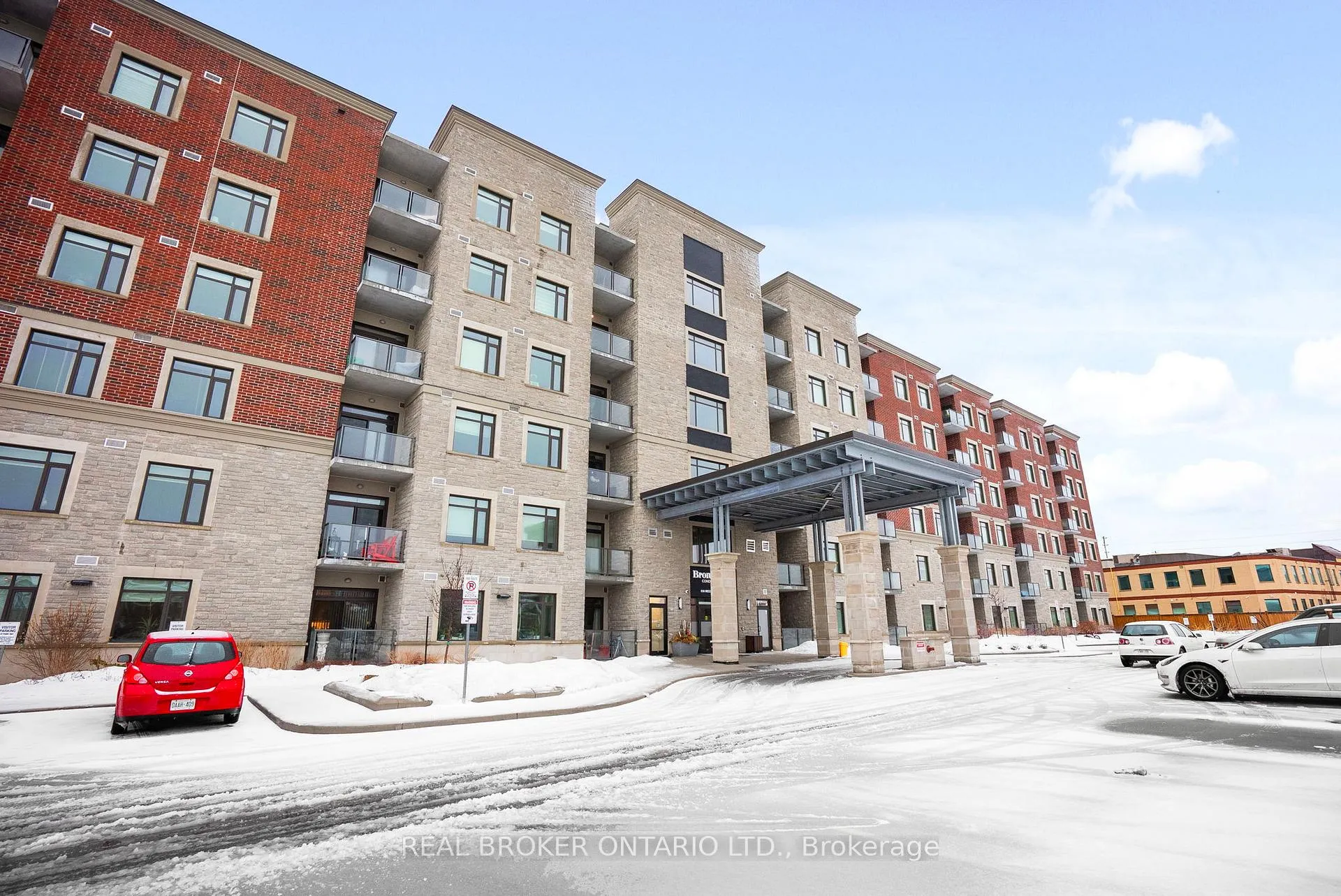 Front of Unit 616, 830 Megson Terrace