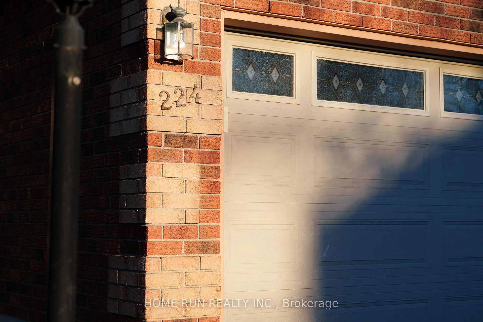 Photo 6 of 224 Walden Drive, Ottawa, Kanata - Beaverbrook — HOMEH