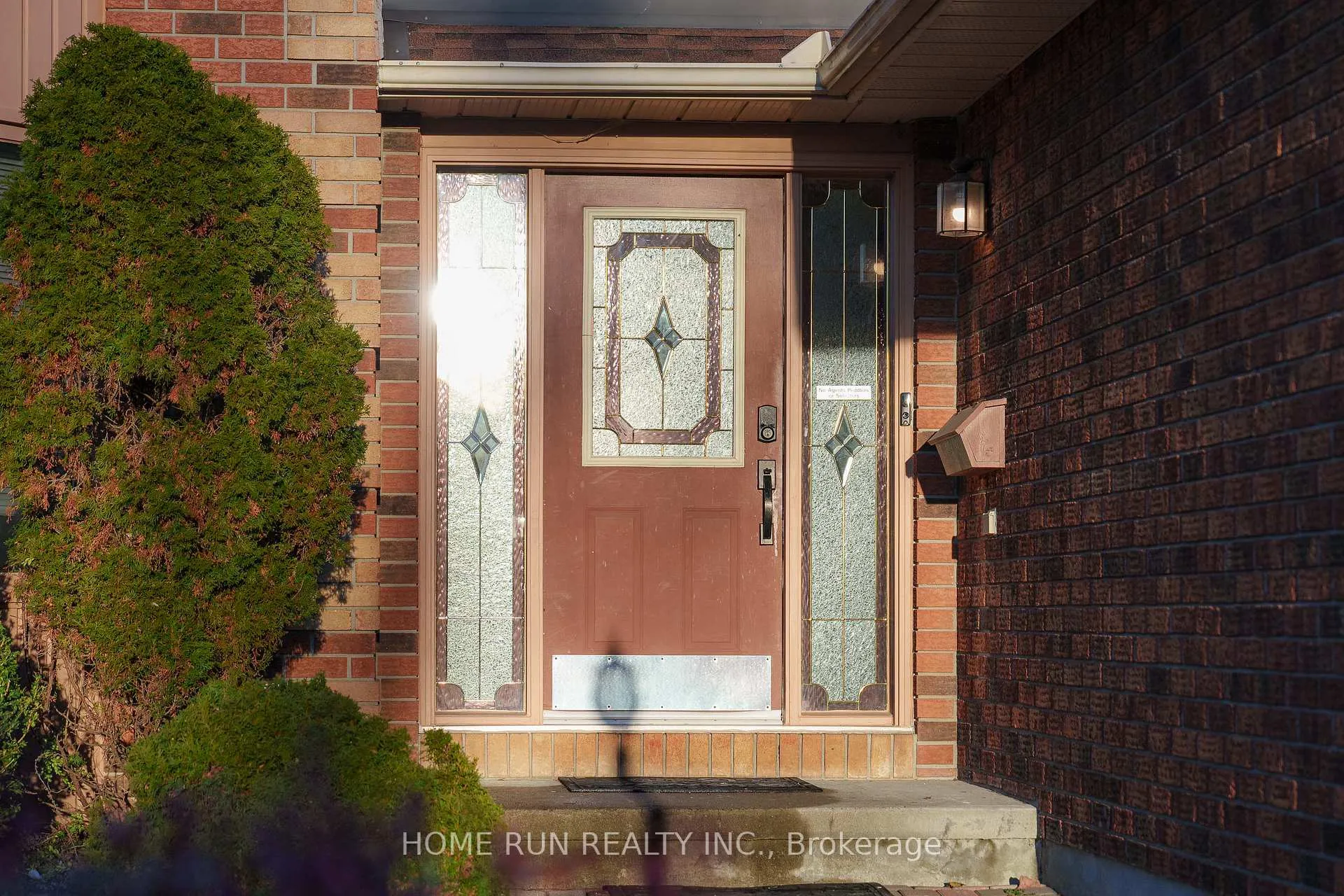 Photo 7 of 224 Walden Drive, Ottawa, Kanata - Beaverbrook — HOMEH