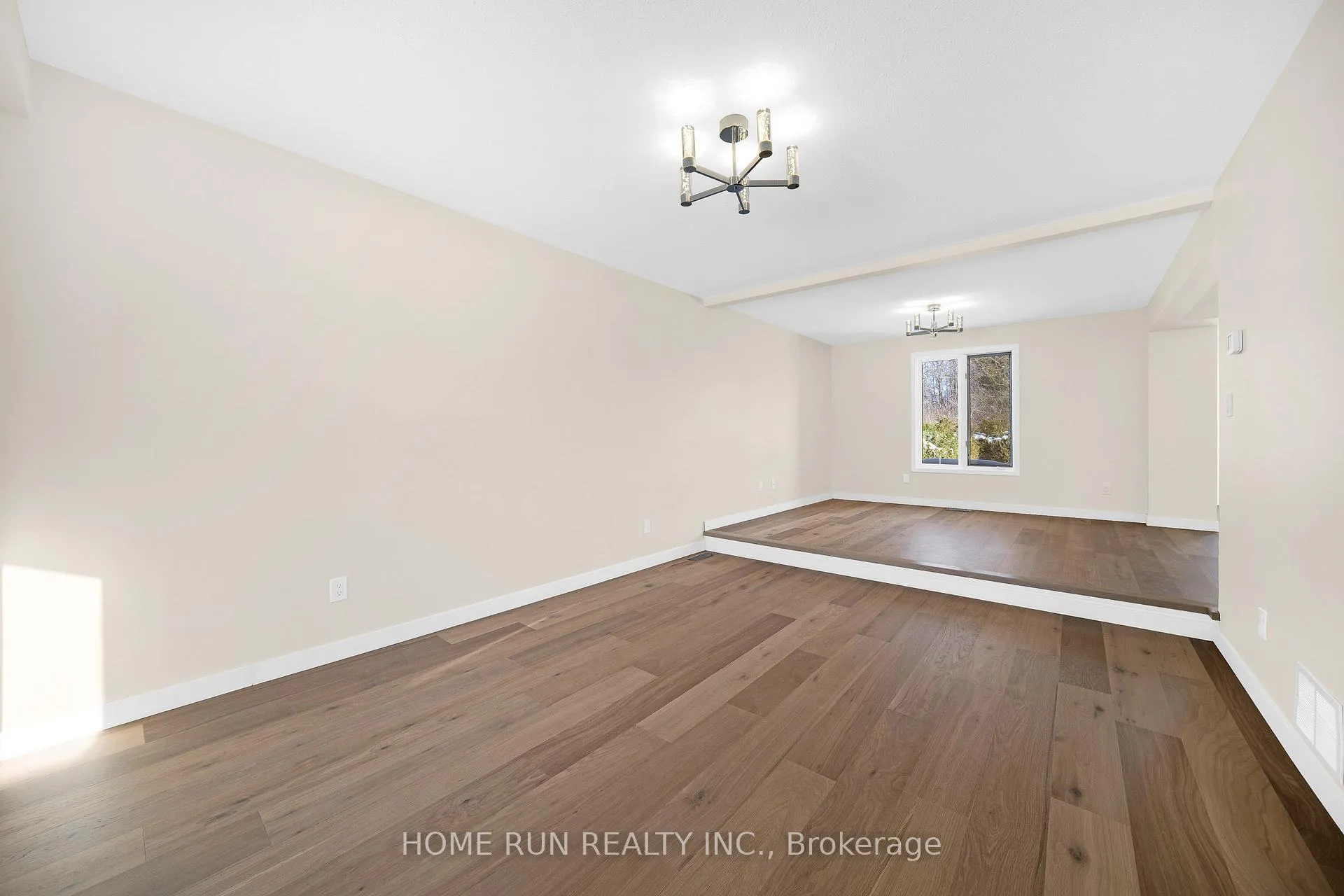 Photo 11 of 224 Walden Drive, Ottawa, Kanata - Beaverbrook — HOMEH