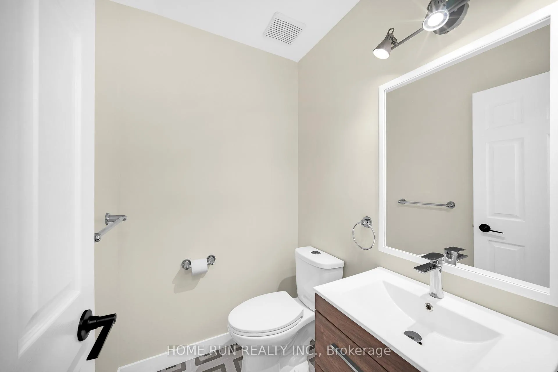 Photo 13 of 224 Walden Drive, Ottawa, Kanata - Beaverbrook — HOMEH