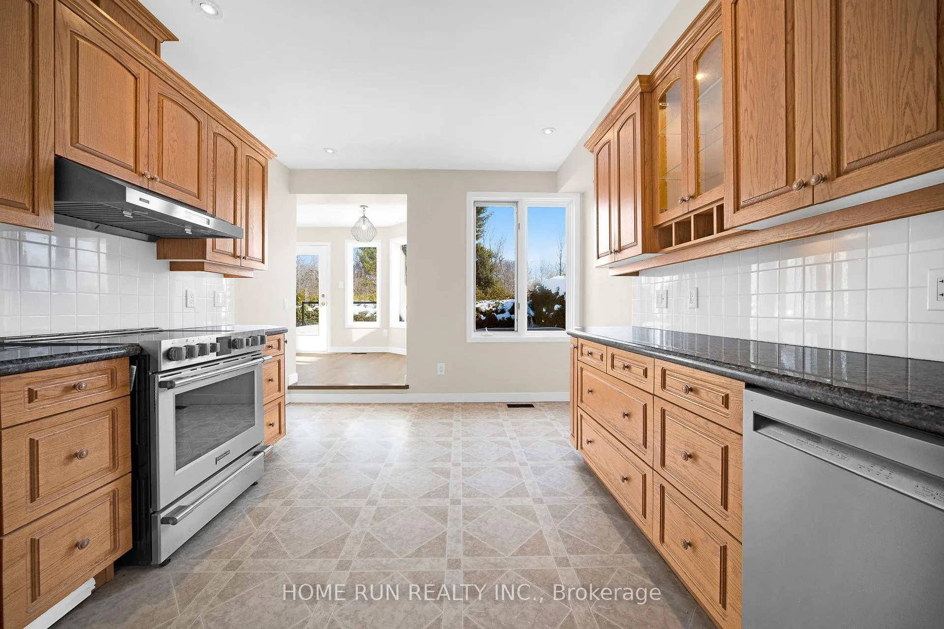 Photo 19 of 224 Walden Drive, Ottawa, Kanata - Beaverbrook — HOMEH