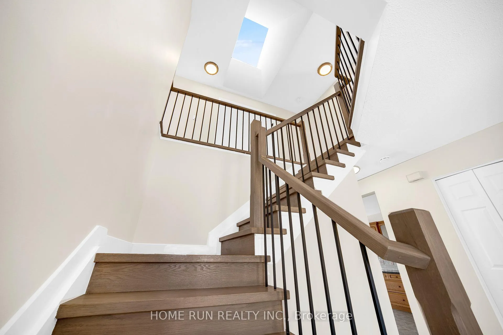 Photo 23 of 224 Walden Drive, Ottawa, Kanata - Beaverbrook — HOMEH