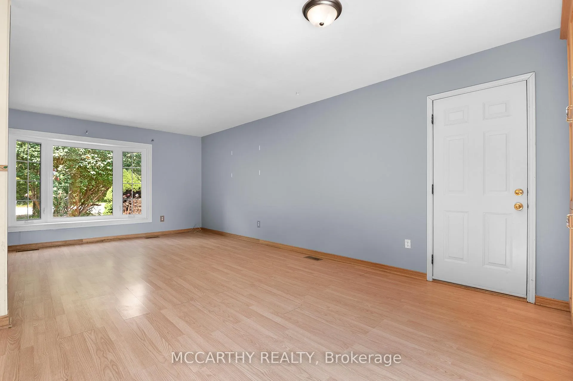 Photo 31 of 380 Main Street W, Southgate — HOMEH
