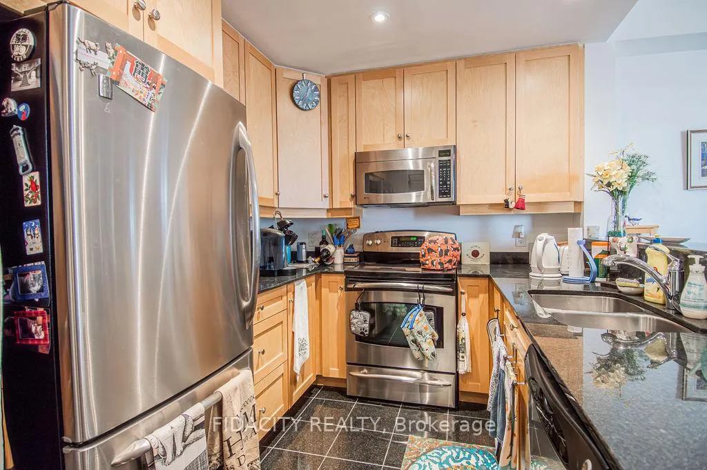 Photo 4 of Unit 503, 320 Mcleod Street, Ottawa, Ottawa Centre — HOMEH